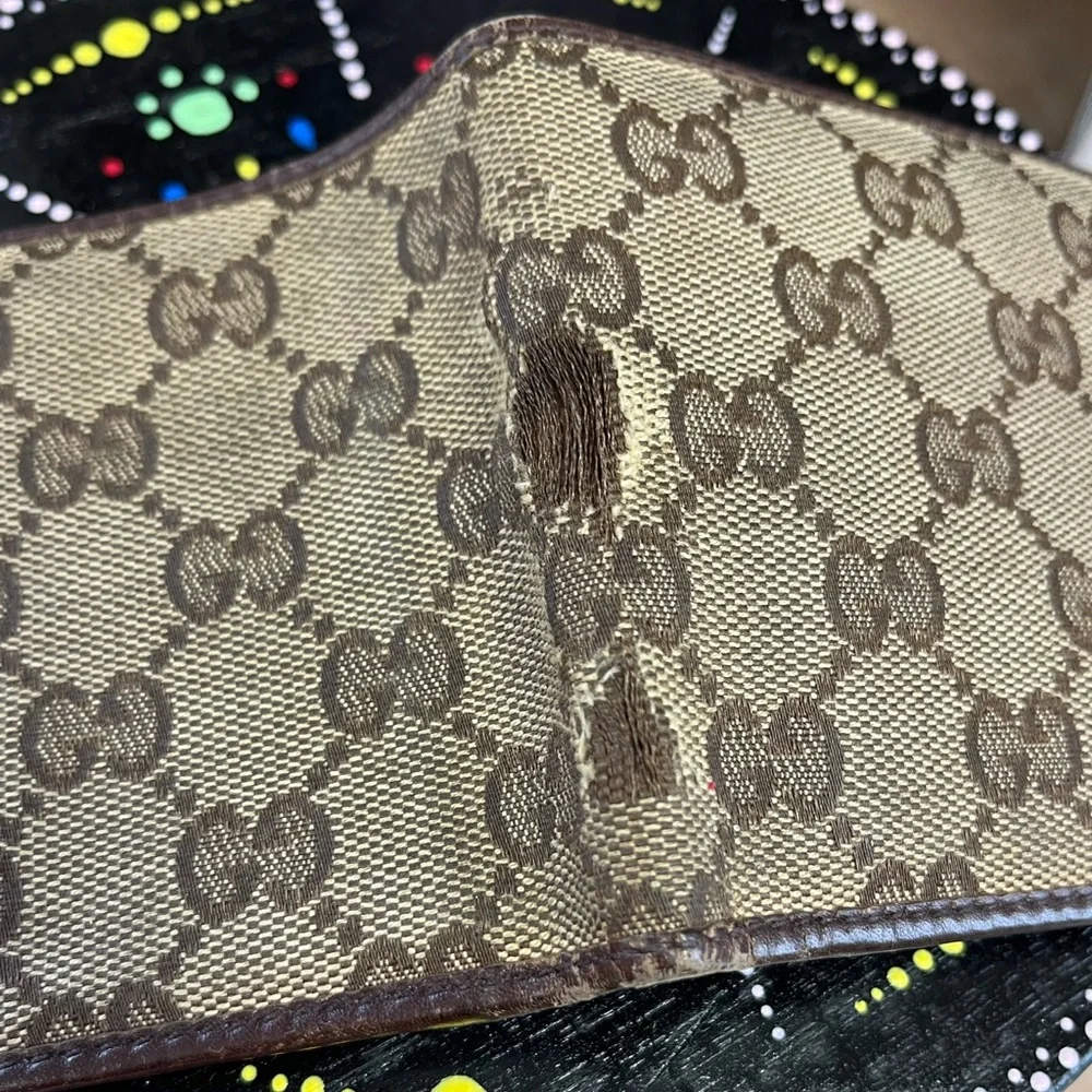 Gucci Signature GG Monogram Bi-fold Wallet